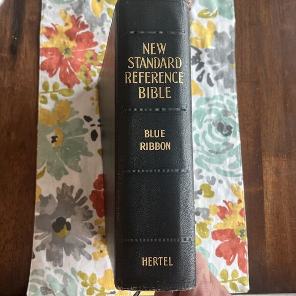 VINTAGE Holy Bible New Standard Reference Blue Ribbon 1948 Edition Hertel WOW - Picture 4 of 16